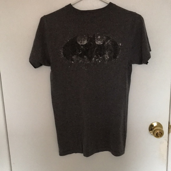 Batman T-shirt Men's size small - Picture 3 of 4